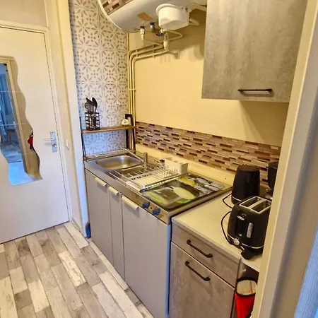- Cosy Idealement Situe A Proximite De La De Nauzan Апартаменты