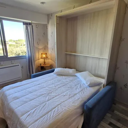 Appartement - Cosy Idéalement Situé à Proximité De La De Nauzan *