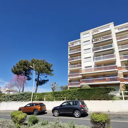 Appartement - Cosy Idéalement Situé à Proximité De La De Nauzan